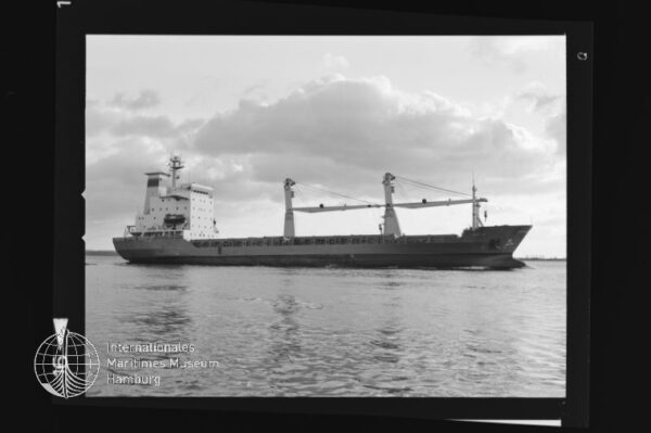 Arnstadt (1985), Containershiff, VEB Deutsche Seereederei, Rostock, Bau-Nr. 303