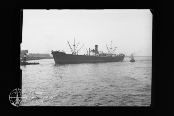 Beteigeuze ex Welsh Trader (1938), Frachtschiff, "Orion" Schiffahrts-Gesellschaft Reith & Co., Hamburg, Bau-Nr. 584