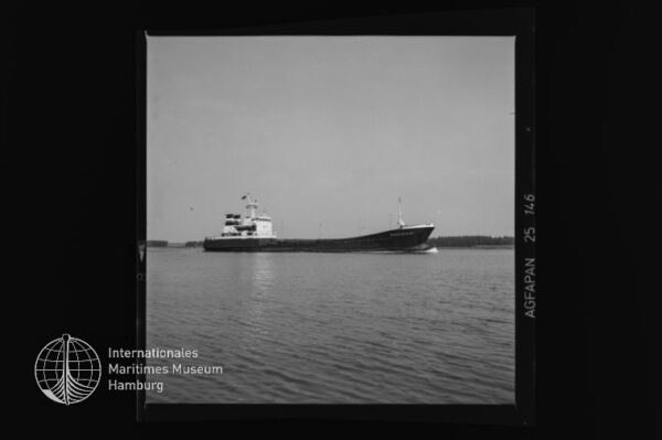 Blackfoot ex Viktoriasand (1969), Tanker, Hansa Tank-Reederei GmbH, Hamburg, Bau-Nr. 229