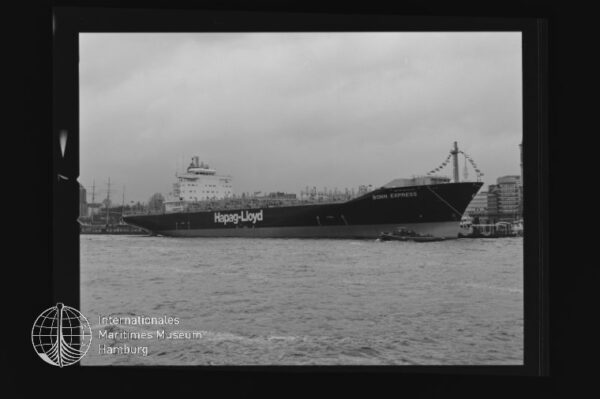 Bonn Express (1989), Containershiff, Hapag-Lloyd AG, Hamburg, Bau-Nr. 235